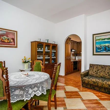 Διαμέρισμα Near The Sea Judita *